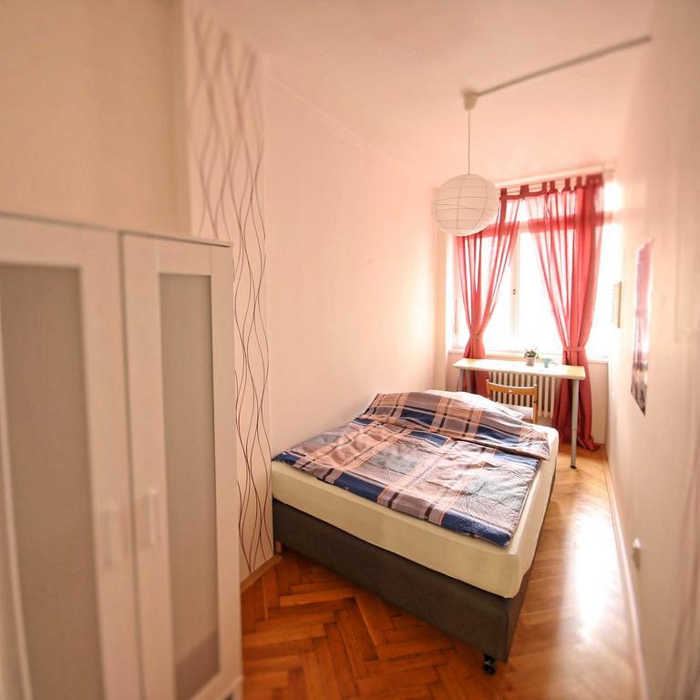 Stepanska 36 * Praga
